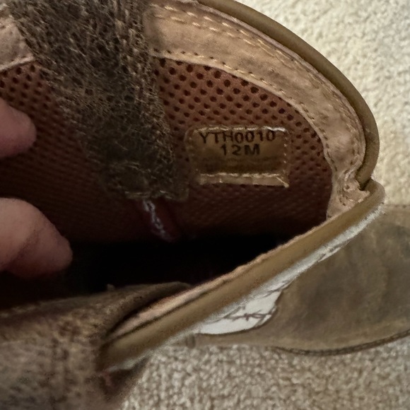 Twisted X Kid’s White Top Hand Boots - Picture 7 of 8